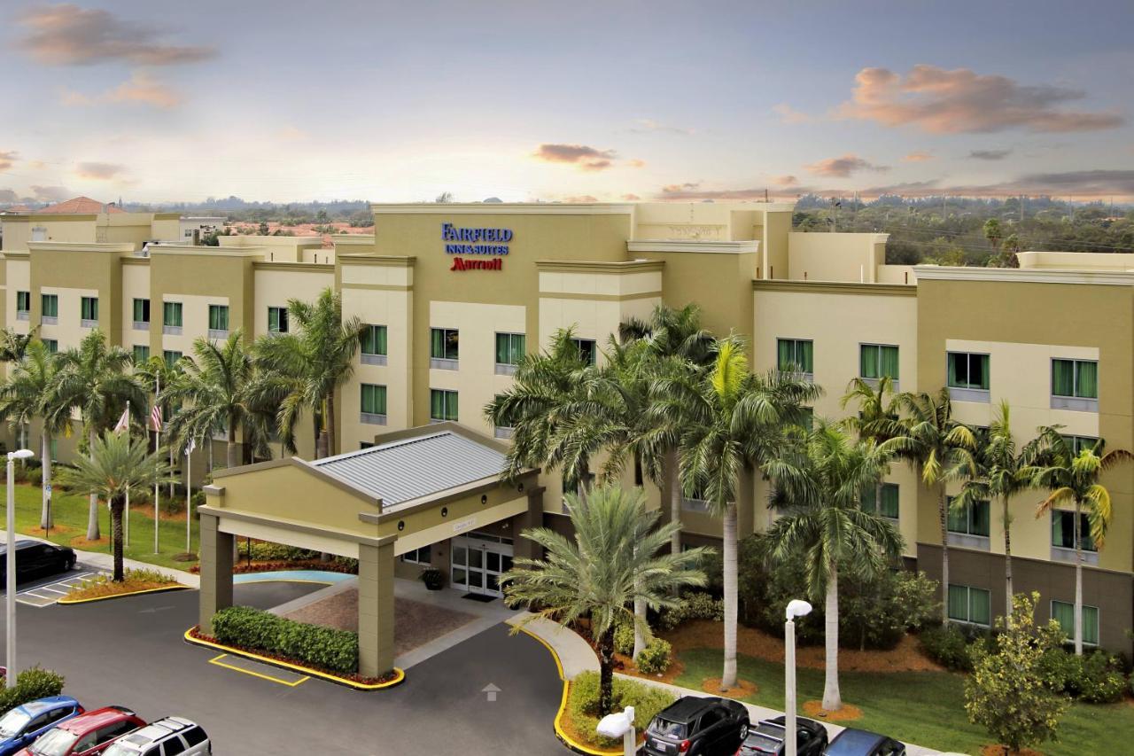 Fairfield Inn & Suites Fort Lauderdale Airport & Cruise Port Dania Beach Bagian luar foto