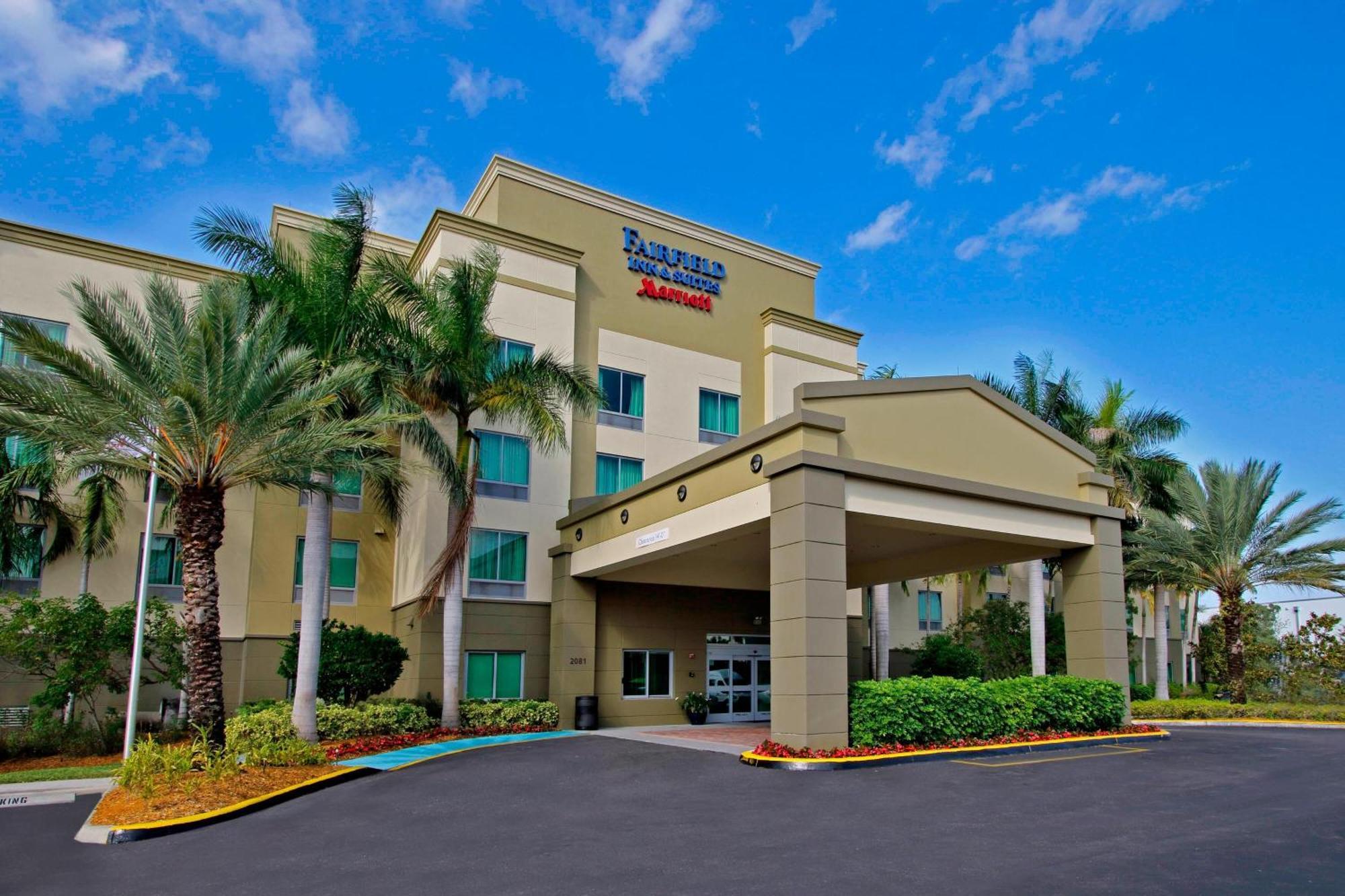 Fairfield Inn & Suites Fort Lauderdale Airport & Cruise Port Dania Beach Bagian luar foto