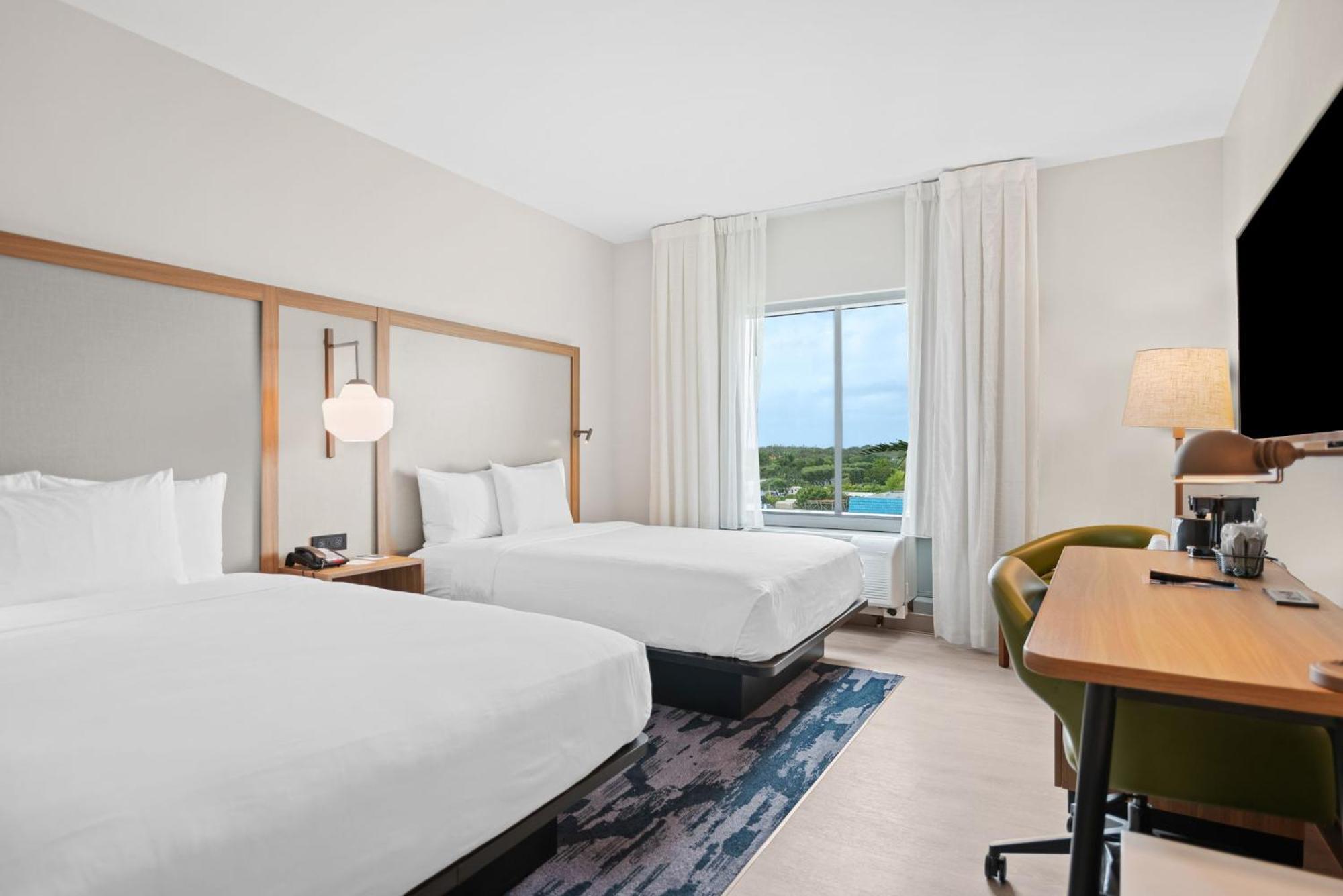 Fairfield Inn & Suites Fort Lauderdale Airport & Cruise Port Dania Beach Bagian luar foto